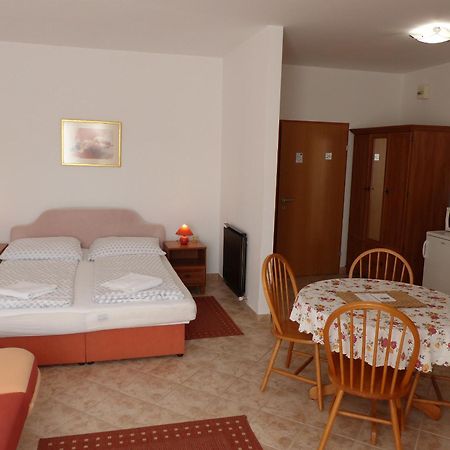 Toscana Lakeside Apartments I - II Family Friend Siofok Room photo