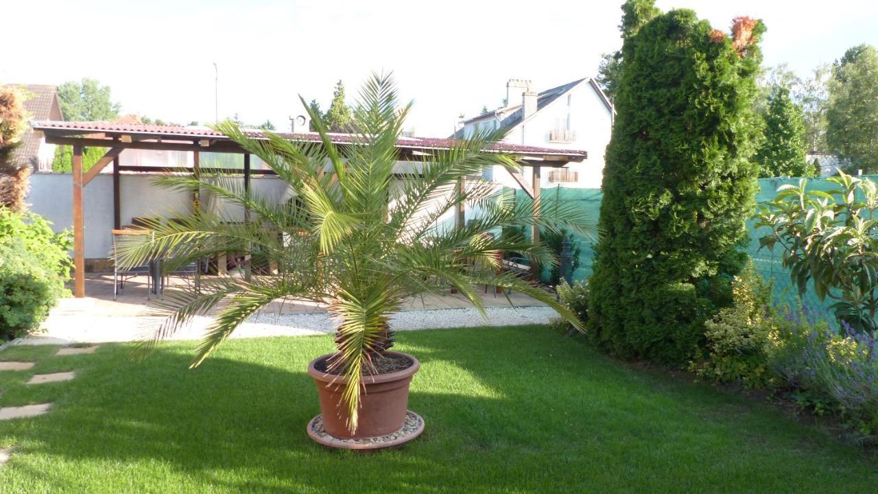 Toscana Lakeside Apartments I - II Family Friend Siofok Exterior photo