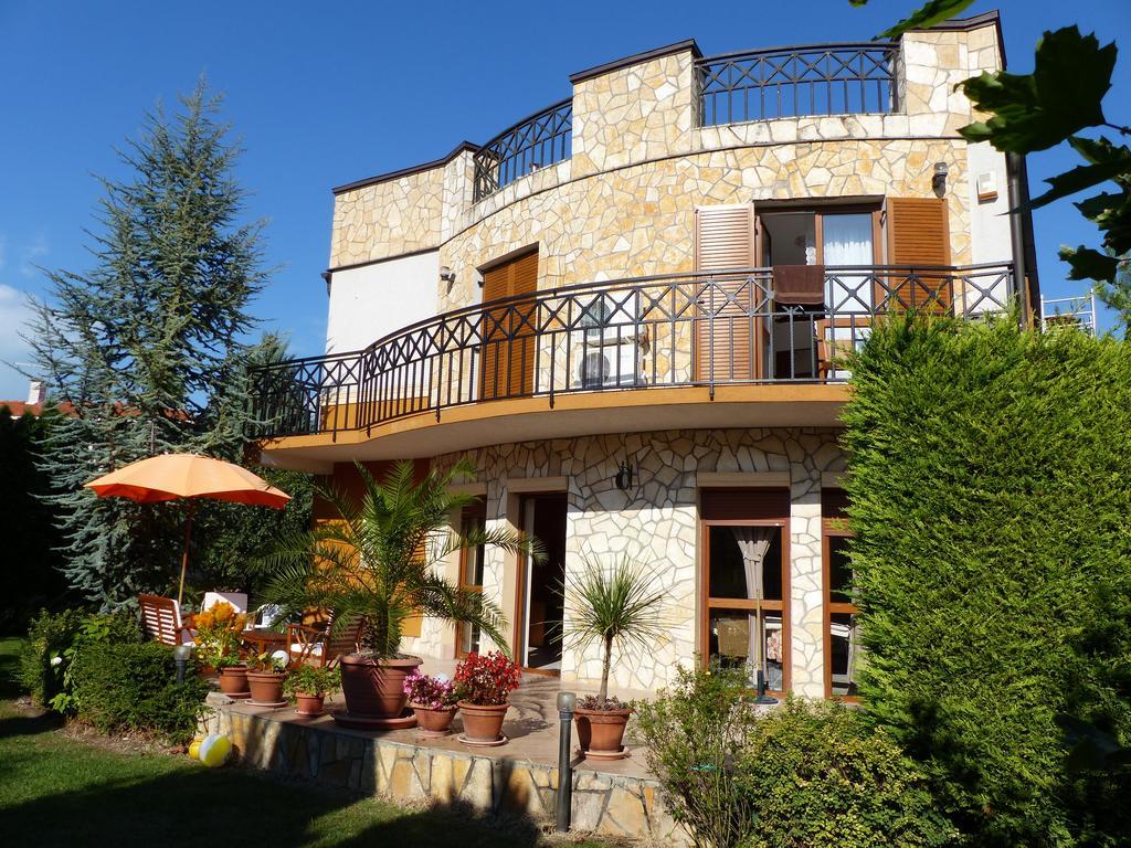 Toscana Lakeside Apartments I - II Family Friend Siofok Exterior photo