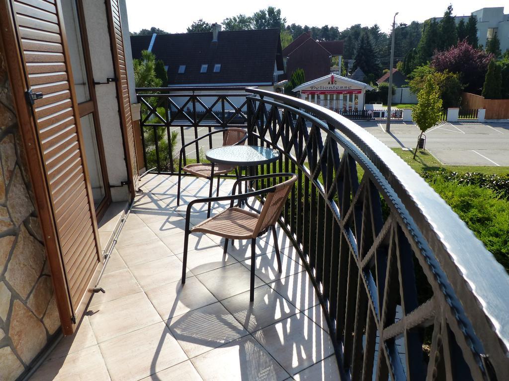 Toscana Lakeside Apartments I - II Family Friend Siofok Exterior photo
