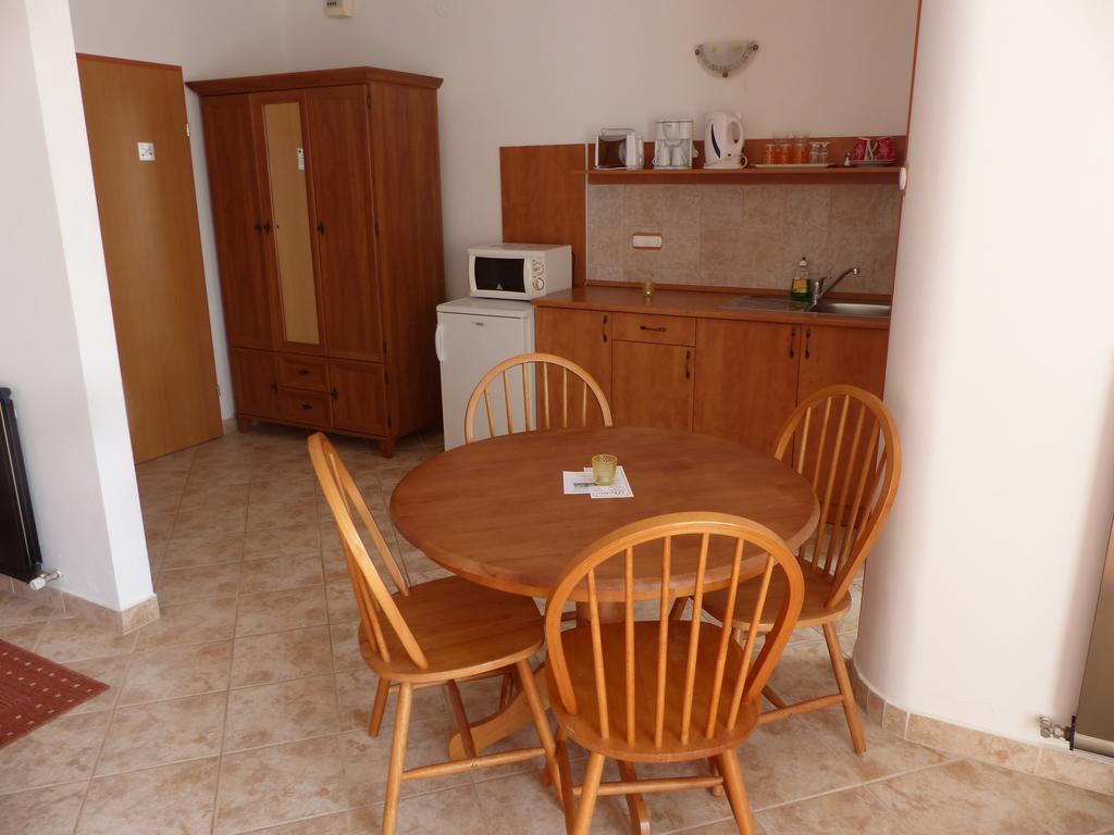 Toscana Lakeside Apartments I - II Family Friend Siofok Exterior photo