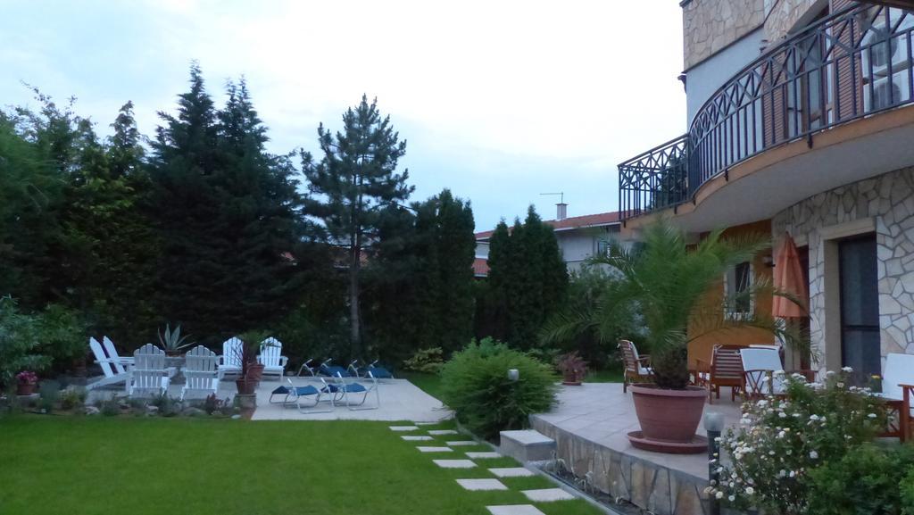Toscana Lakeside Apartments I - II Family Friend Siofok Exterior photo