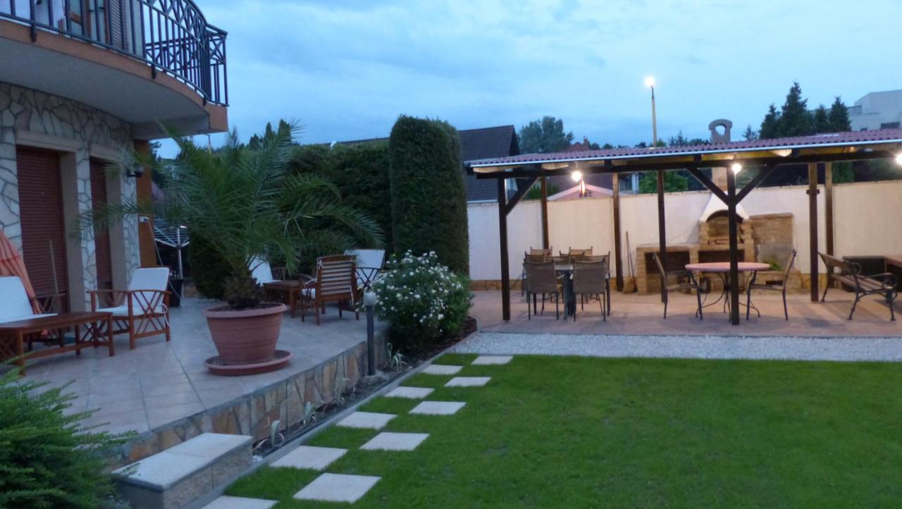 Toscana Lakeside Apartments I - II Family Friend Siofok Exterior photo